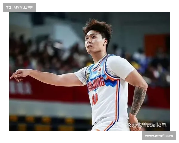 队长赵睿的担当：时间紧任务重，呼吁全队训练中“推自己一把”